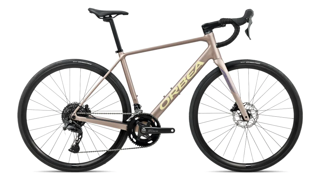 Orbea Avant H30 — Rennrad für sportliche Fahrten | bei Erfahre Hamburg