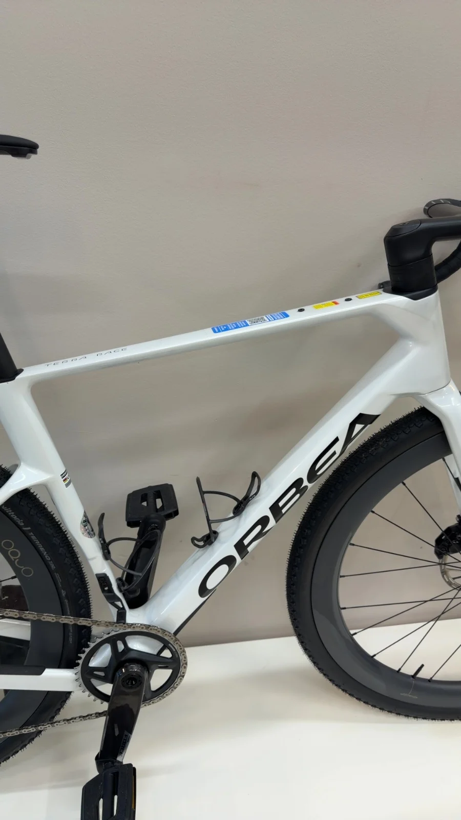 Orbea TERRA RACE M21eLTD 1X — Testrad Detailaufnahme