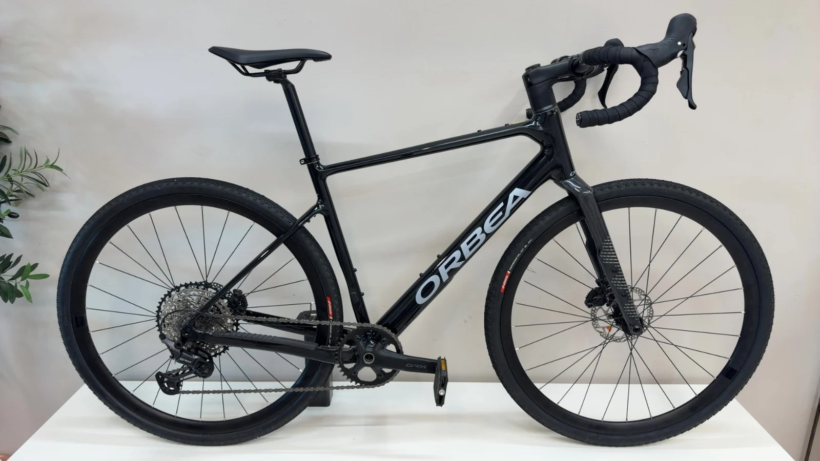 Orbea TERRA H30 1X — Testrad Detailaufnahme